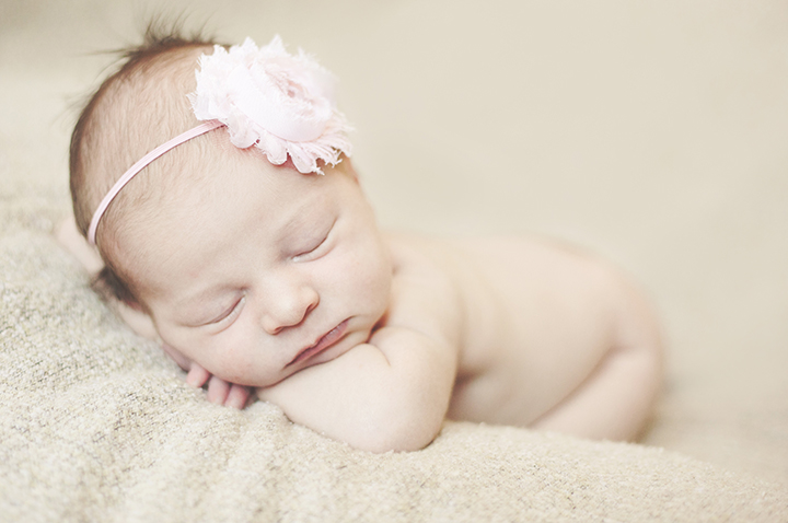 newborn girl photography