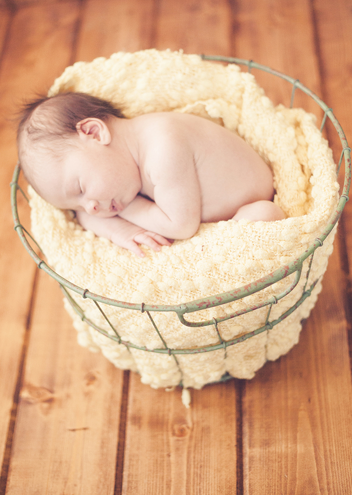 newborn photographs emotional
