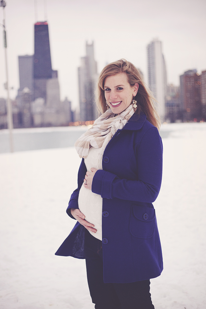 Maternity photographer Chicago